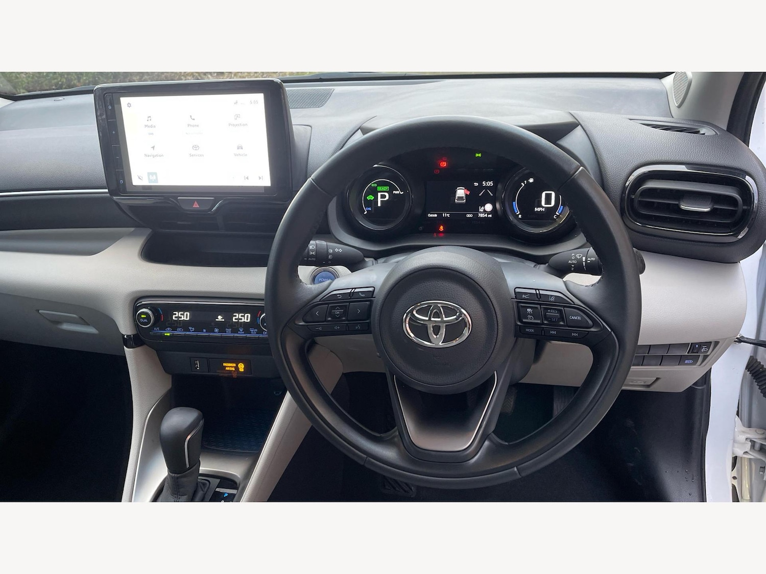 Used Toyota Yaris 2023 for sale - 76918615: Photo 8