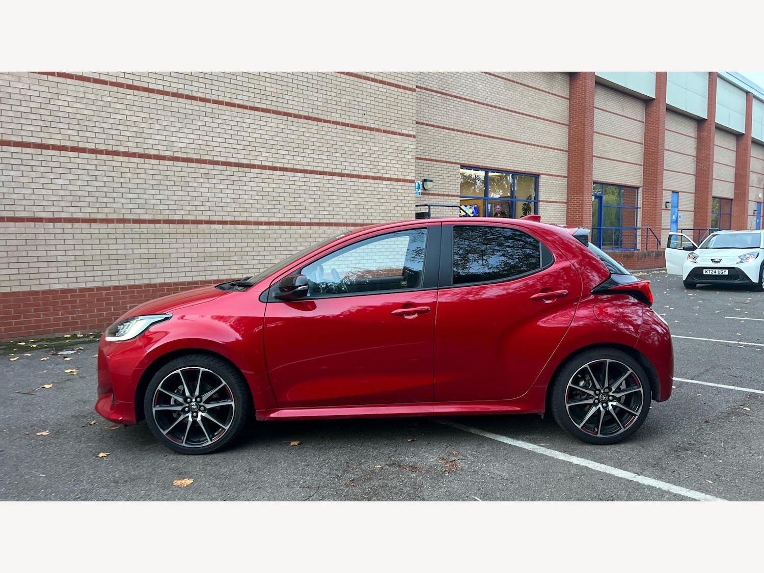 Used Toyota Yaris 2023 for sale - 76388368: Photo 19