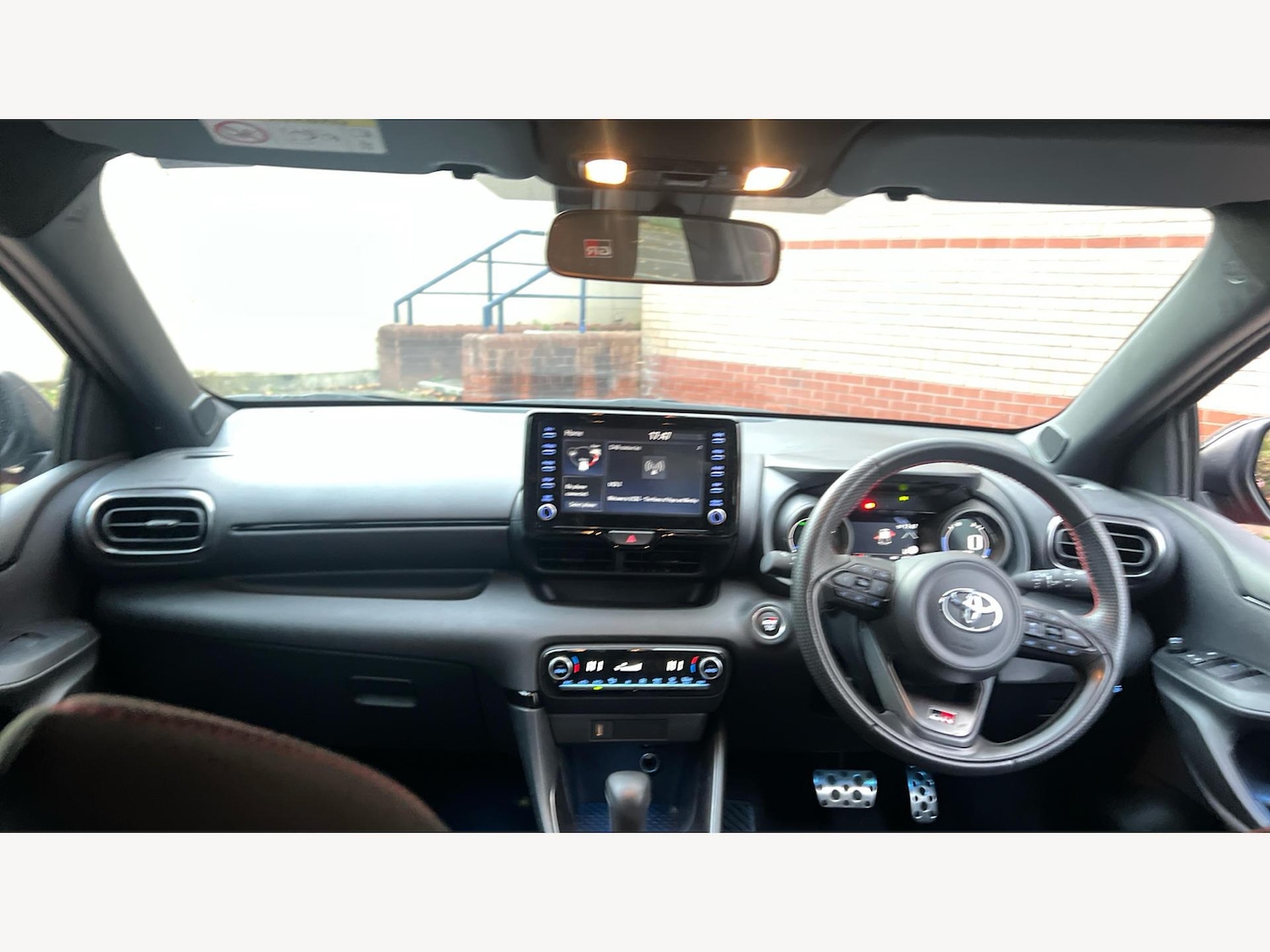 Used Toyota Yaris 2023 for sale - 76388368: Photo 7