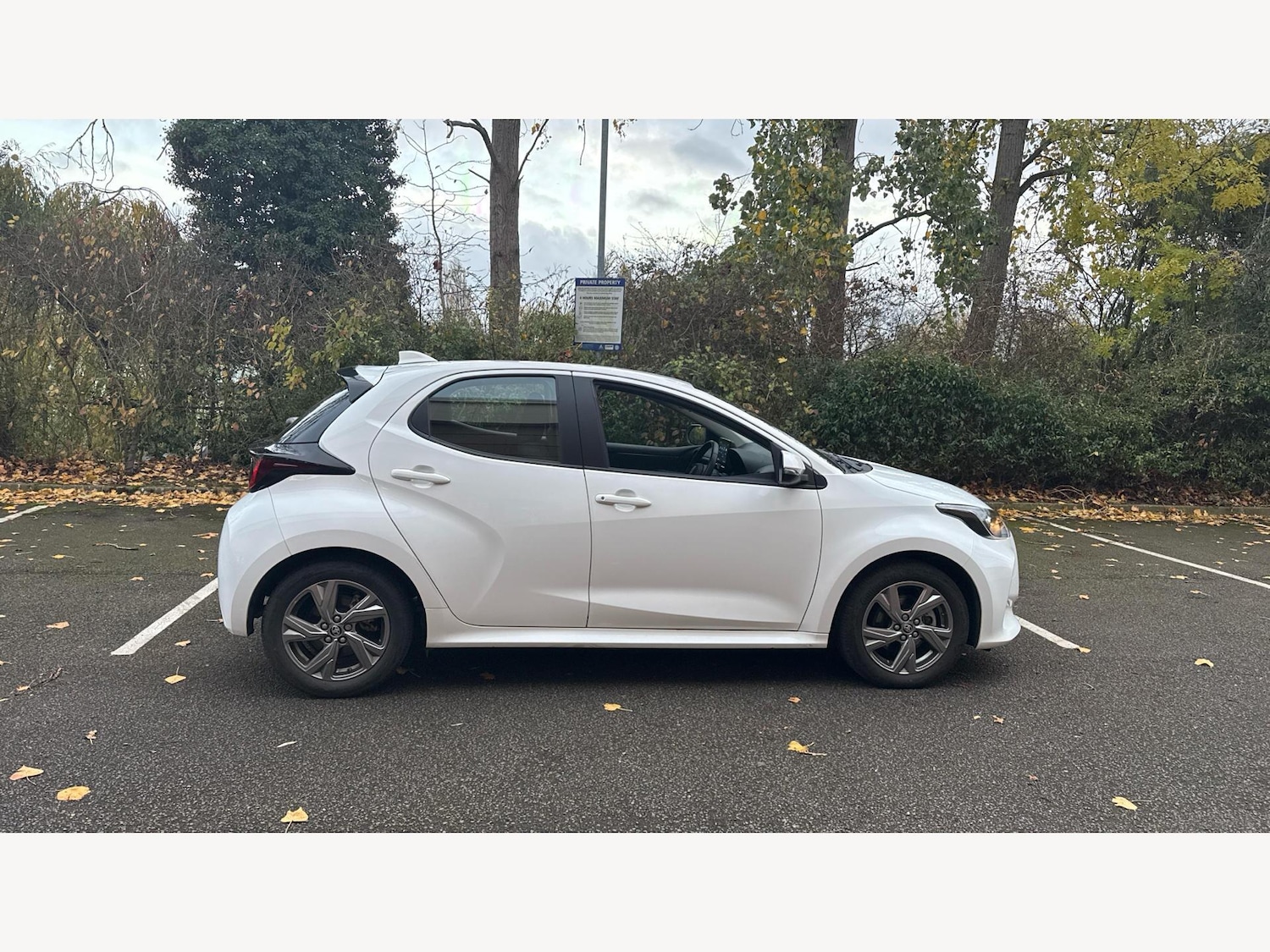 Used Toyota Yaris for sale - 77267110: Photo 18