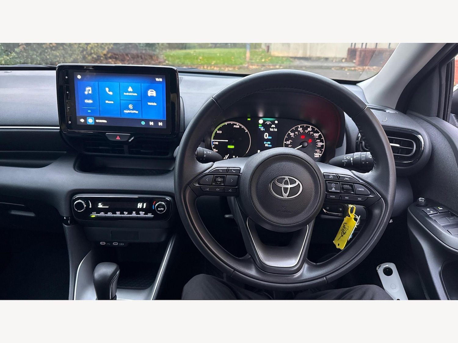 Used Toyota Yaris for sale - 77267110: Photo 8