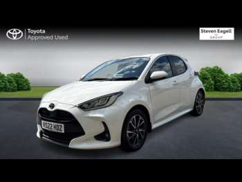 Used Toyota Yaris 2022 for sale - 74811005: Photo