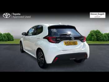 Used Toyota Yaris 2022 for sale - 74811005: Photo