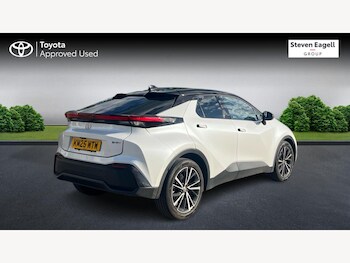 Used Toyota C-HR 2025 for sale - 78866969: Photo