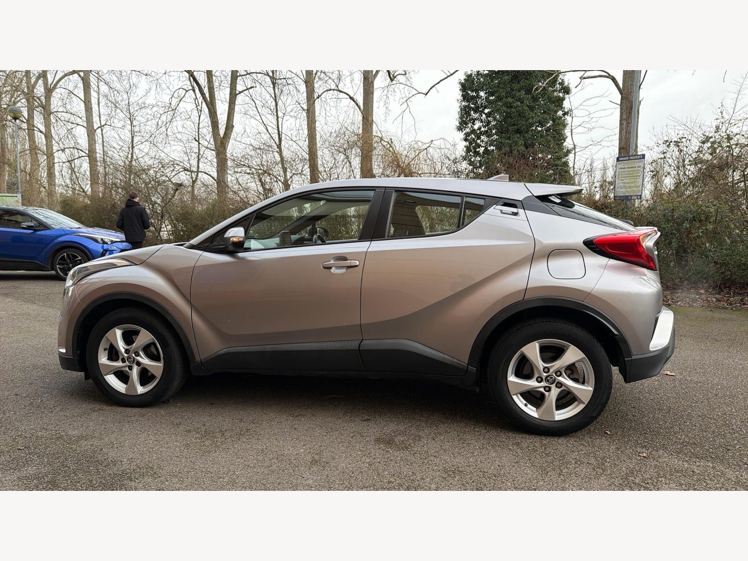 Used Toyota C-HR for sale - 77672041: Photo 19