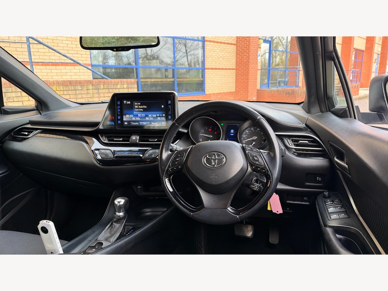 Used Toyota C-HR for sale - 77672041: Photo 8