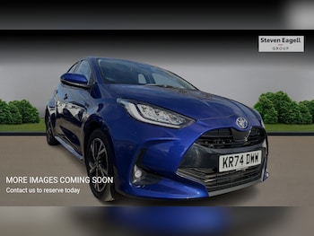 Used Toyota Yaris 2024 for sale - 77854215: Photo