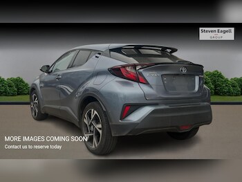 Used Toyota C-HR 2023 for sale - 77809091: Photo