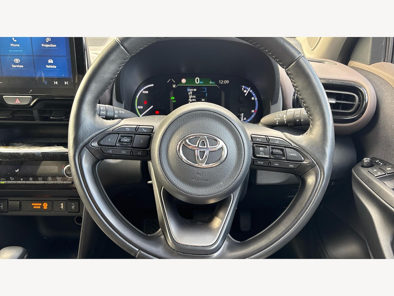 Used Toyota Yaris Cross 2023 for sale - 76408810: Photo 10