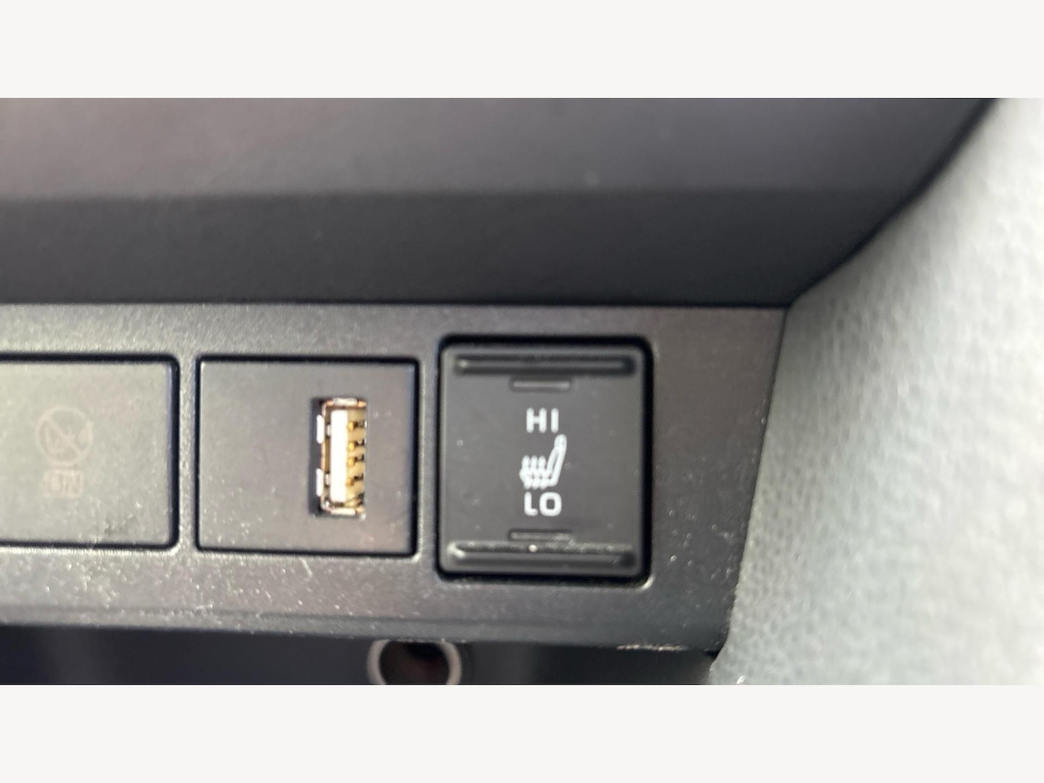 Used Toyota Yaris Cross 2023 for sale - 76408810: Photo 24