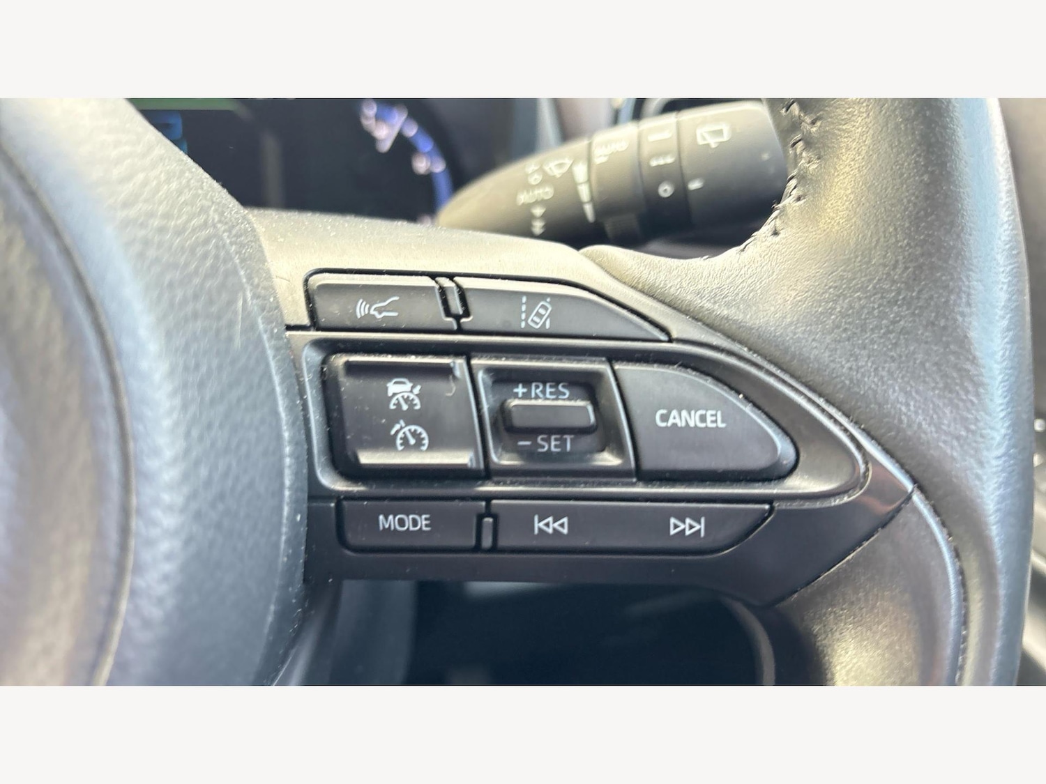 Used Toyota Yaris Cross 2023 for sale - 76408810: Photo 26