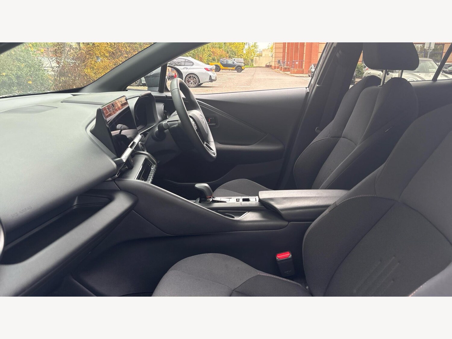 Used Toyota C-HR for sale - 76446433: Photo 12