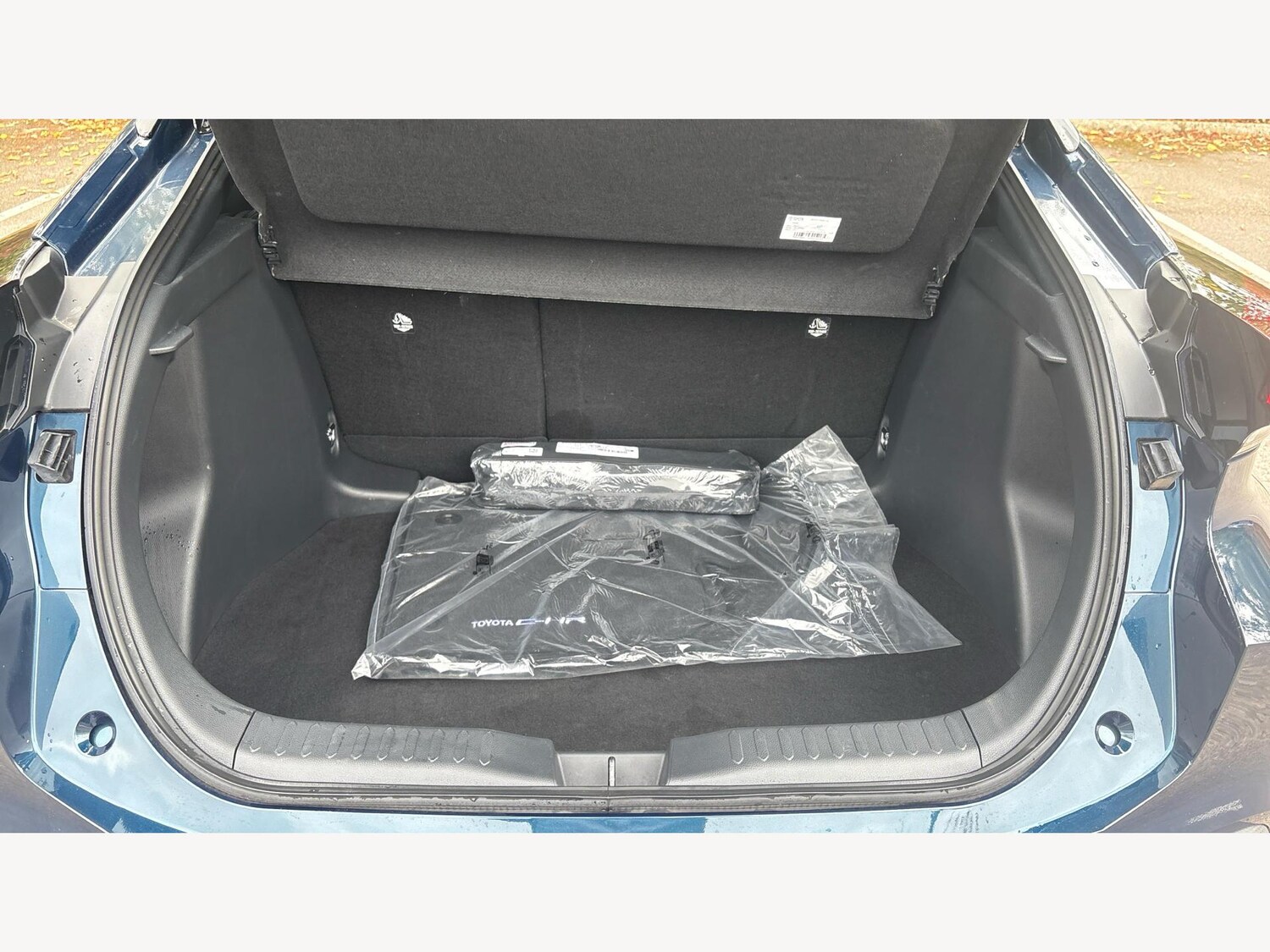 Used Toyota C-HR for sale - 76446433: Photo 16