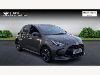 Used Toyota Yaris 2024 for sale - 79303973: Photo