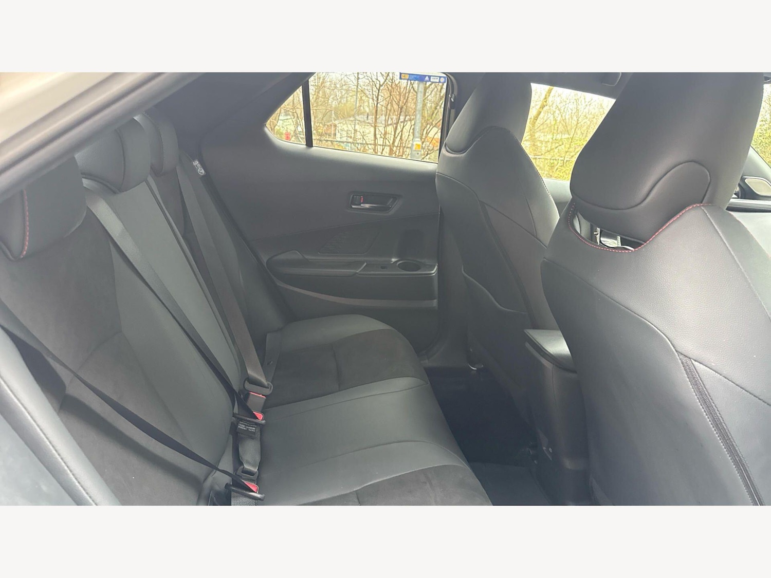 Used Toyota C-HR 2024 for sale - 77838783: Photo 14