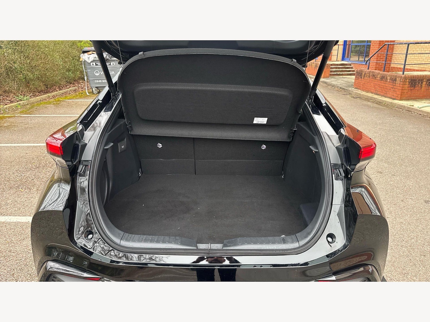 Used Toyota C-HR 2024 for sale - 77838783: Photo 16