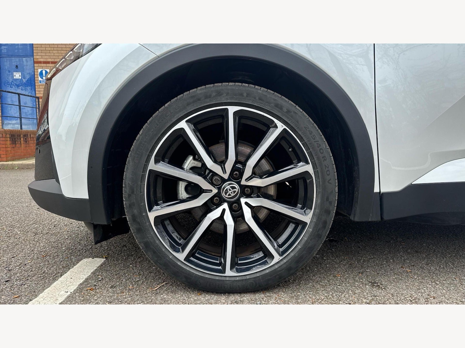 Used Toyota C-HR 2024 for sale - 77838783: Photo 20