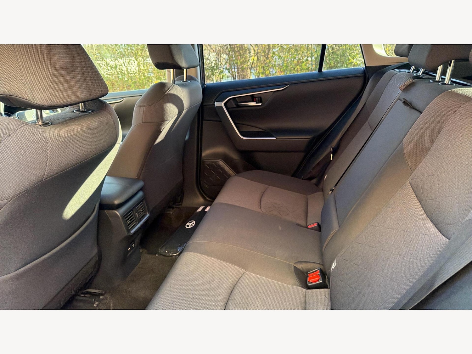 Used Toyota RAV4 2020 for sale - 77109325: Photo 15