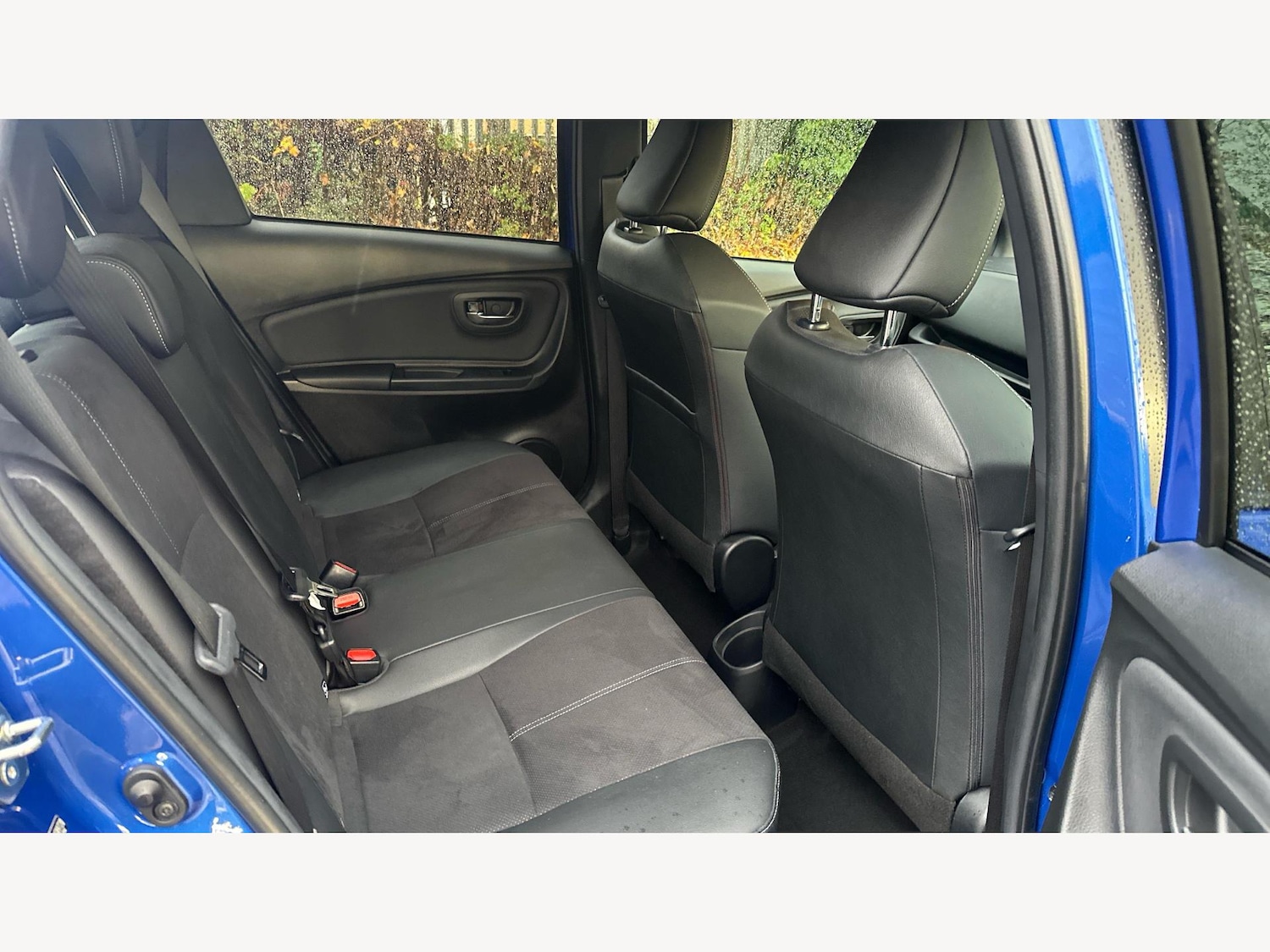 Used Toyota Yaris 2019 for sale - 76549610: Photo 14