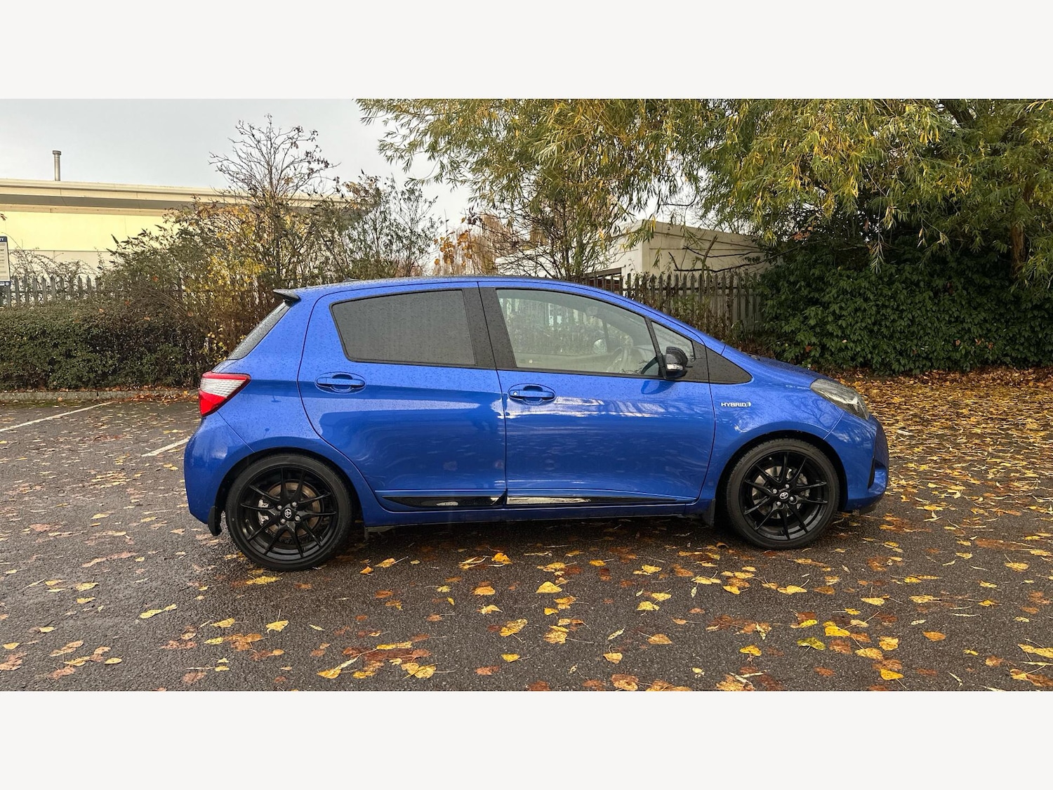 Used Toyota Yaris 2019 for sale - 76549610: Photo 18