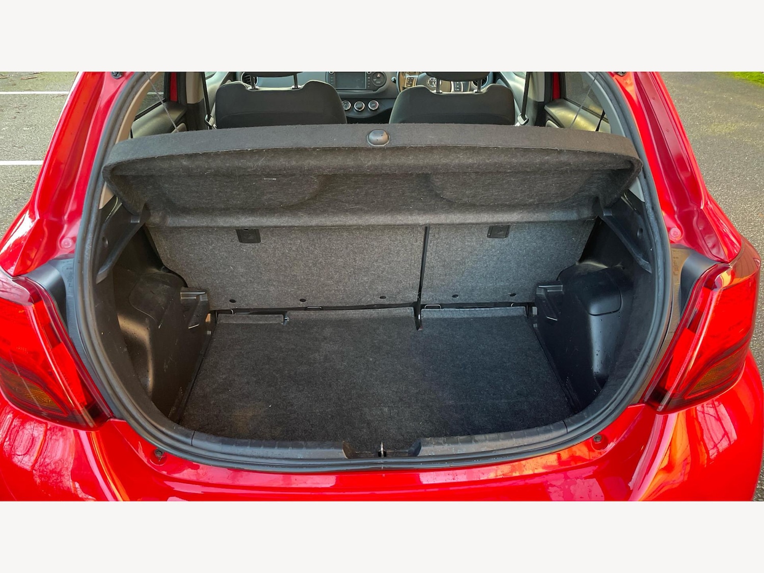 Used Toyota Yaris 2017 for sale - 77230601: Photo 16