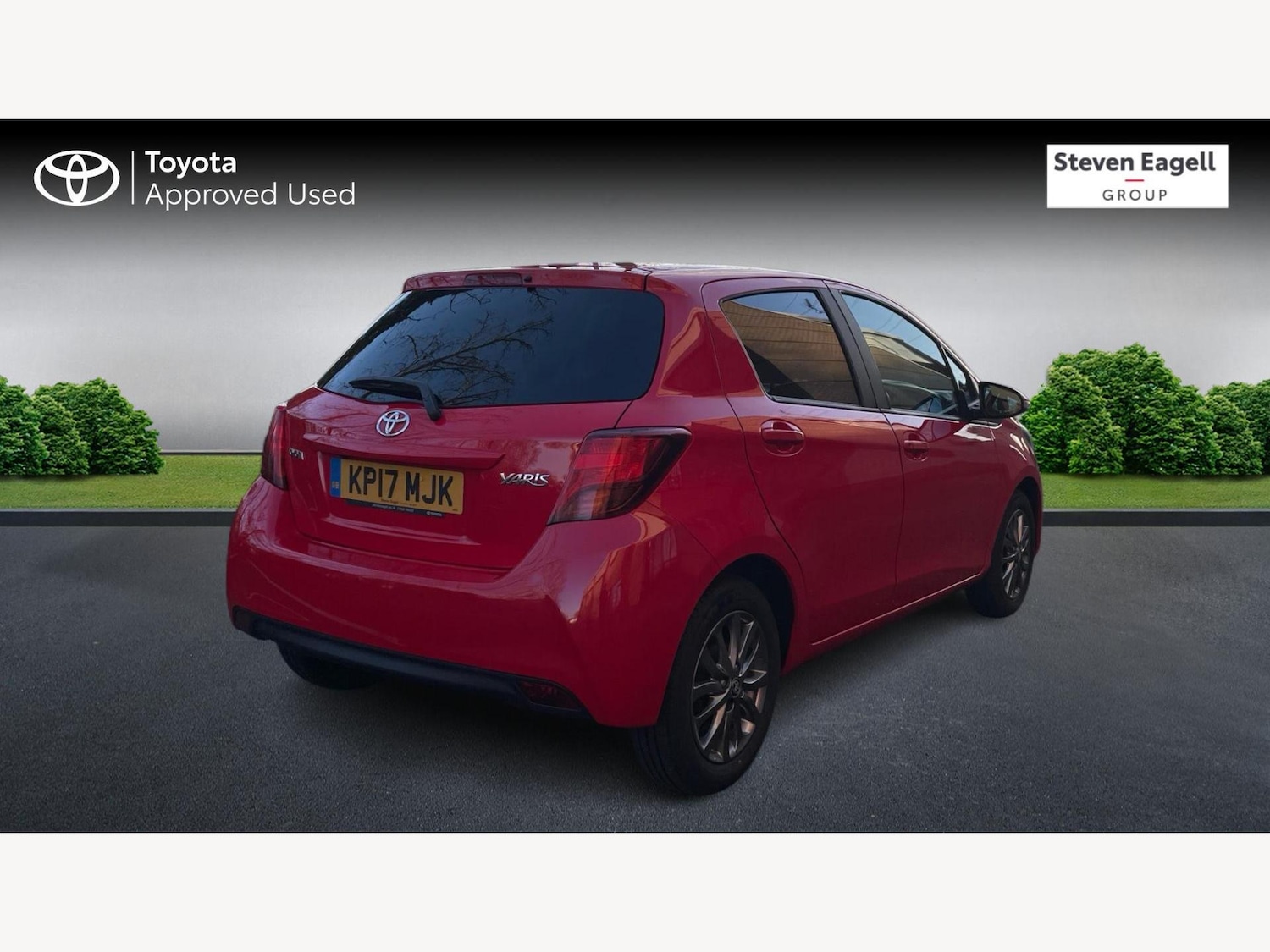 Used Toyota Yaris 2017 for sale - 77230601: Photo 2
