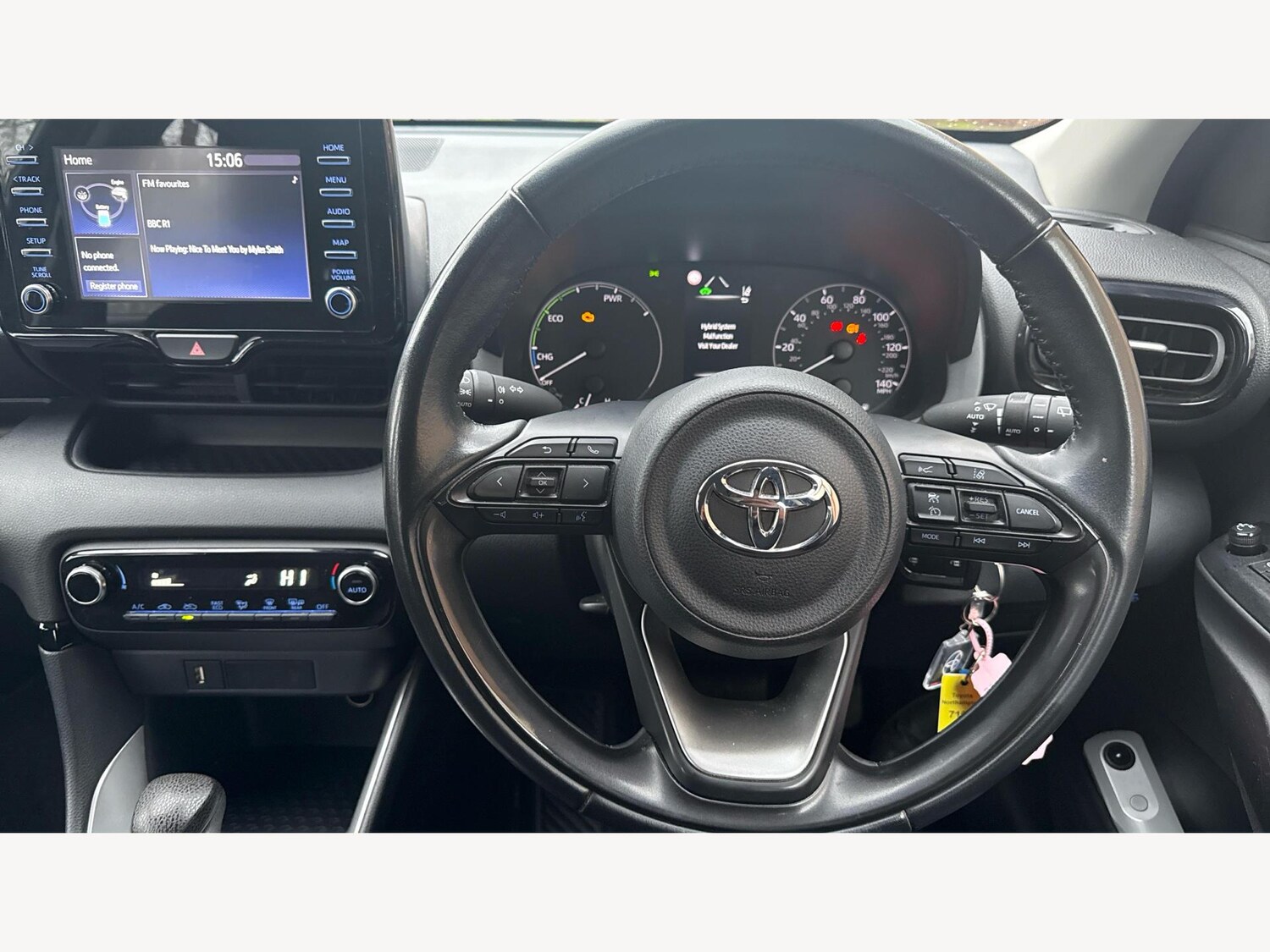 Used Toyota Yaris 2022 for sale - 77203996: Photo 10