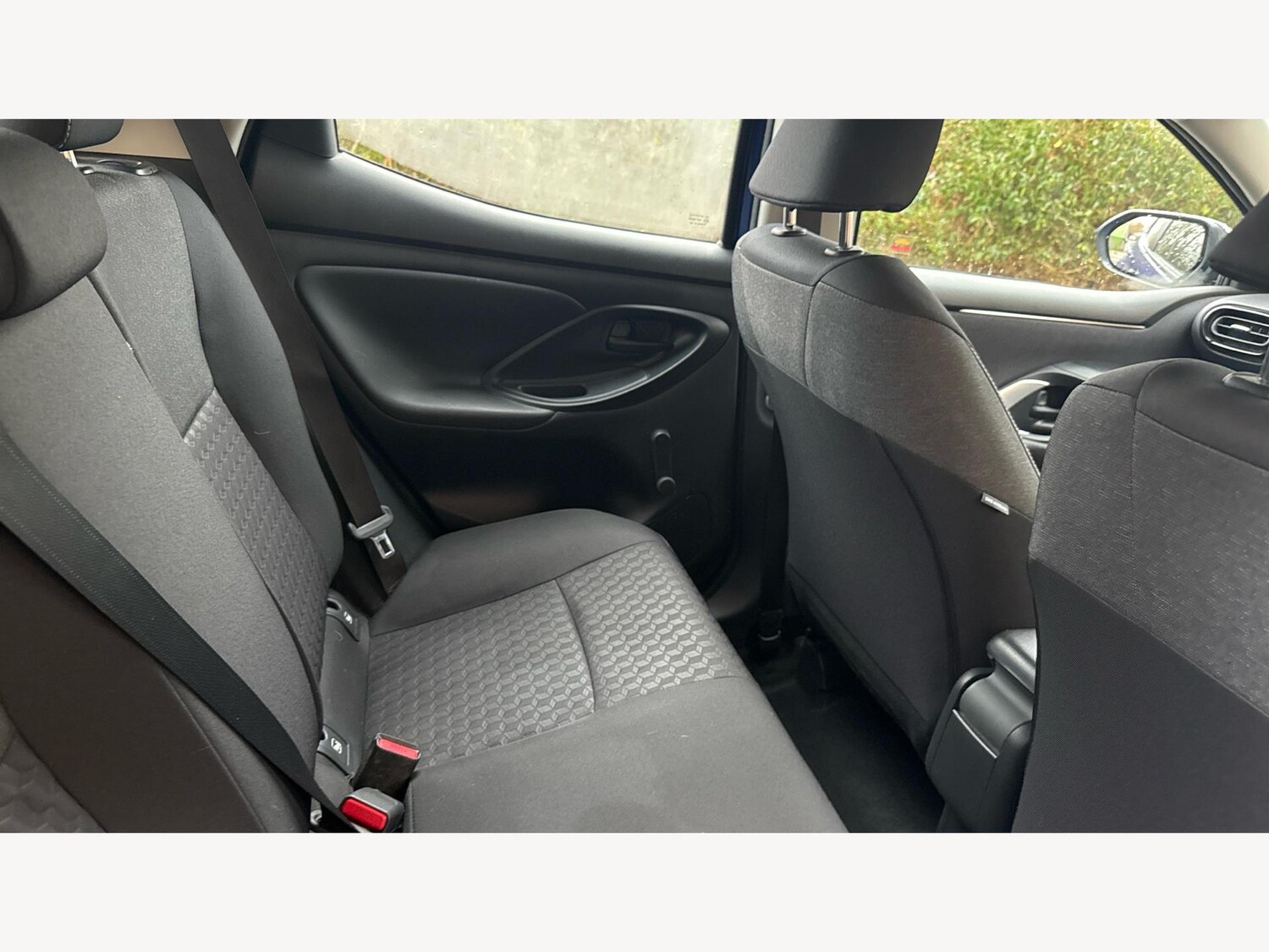 Used Toyota Yaris 2022 for sale - 77203996: Photo 14