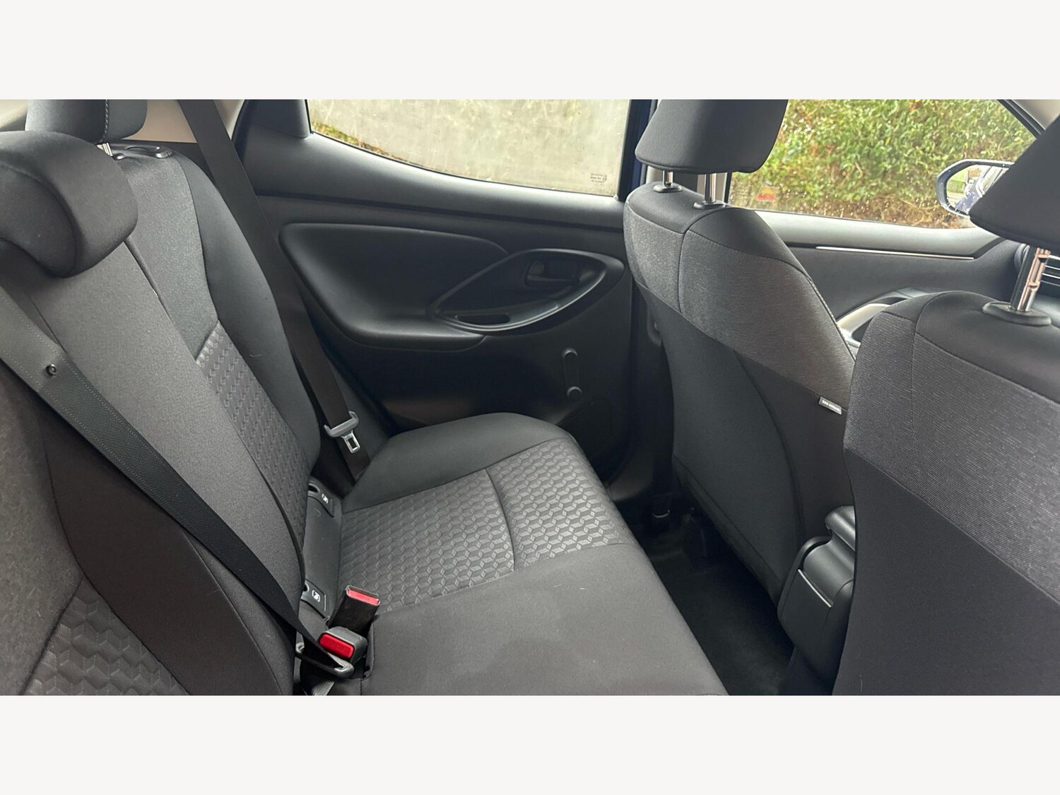 Used Toyota Yaris 2022 for sale - 77203996: Photo 15