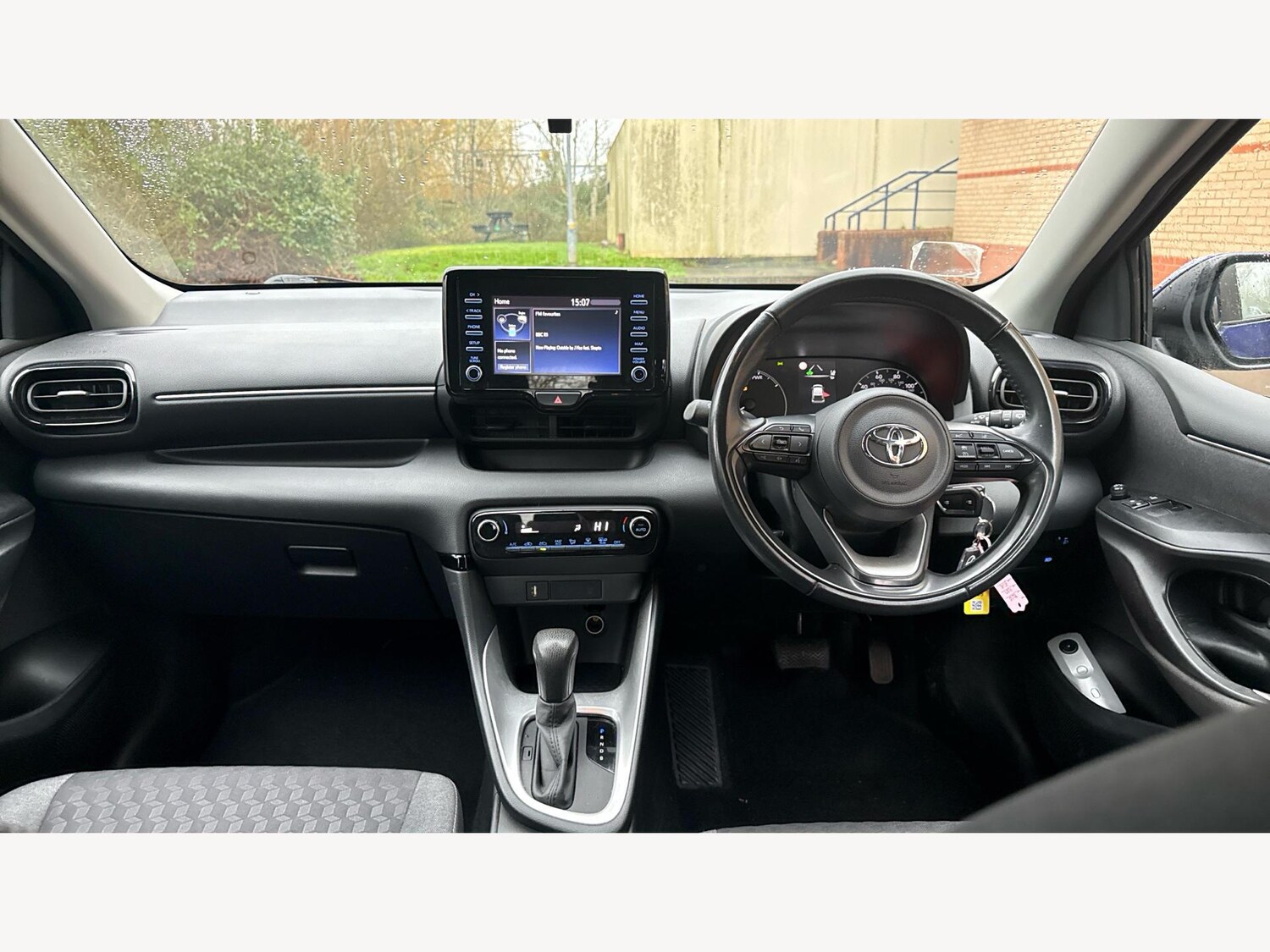 Used Toyota Yaris 2022 for sale - 77203996: Photo 7