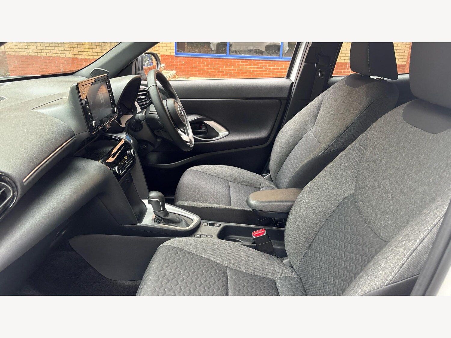 Used Toyota Yaris Cross for sale - 76912694: Photo 12