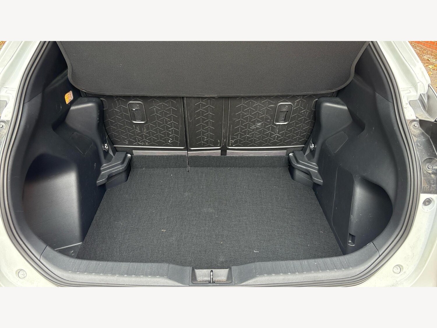 Used Toyota Yaris Cross for sale - 76912694: Photo 16