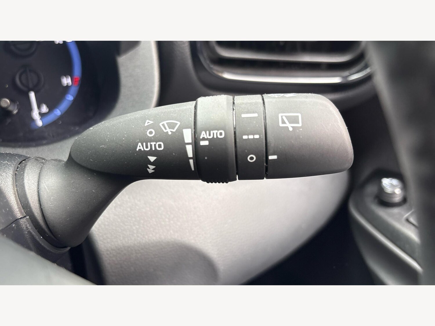 Used Toyota Yaris Cross for sale - 76912694: Photo 24