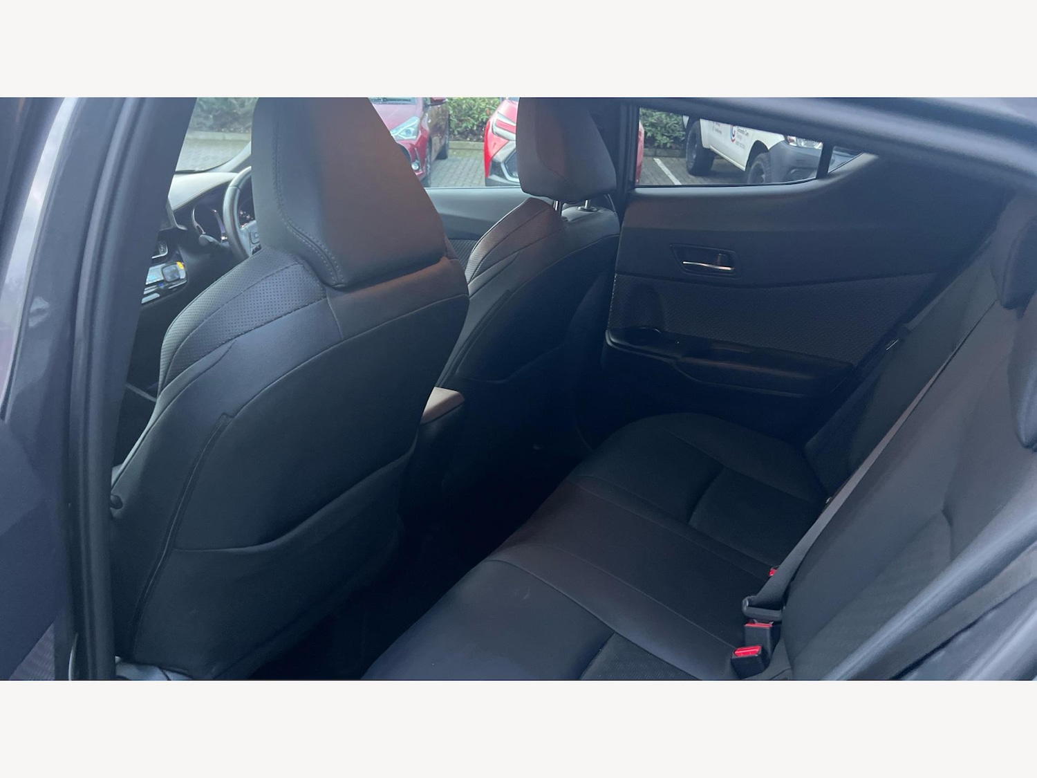 Used Toyota C-HR 2022 for sale - 76398070: Photo 15