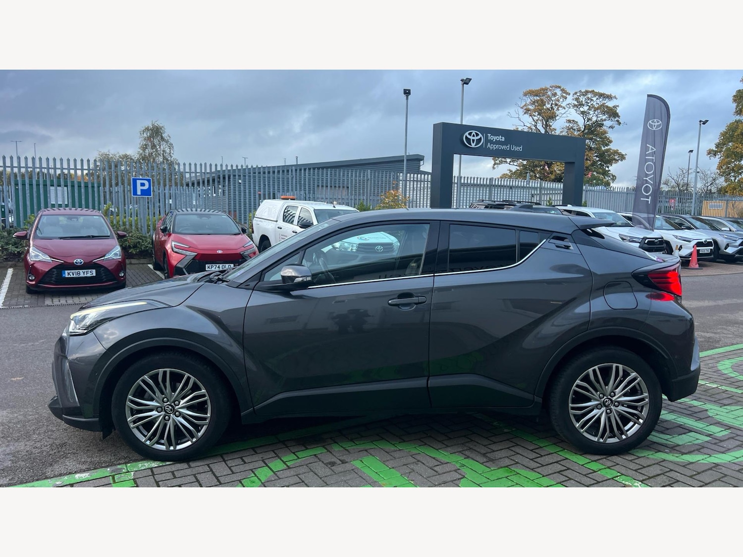 Used Toyota C-HR 2022 for sale - 76398070: Photo 19
