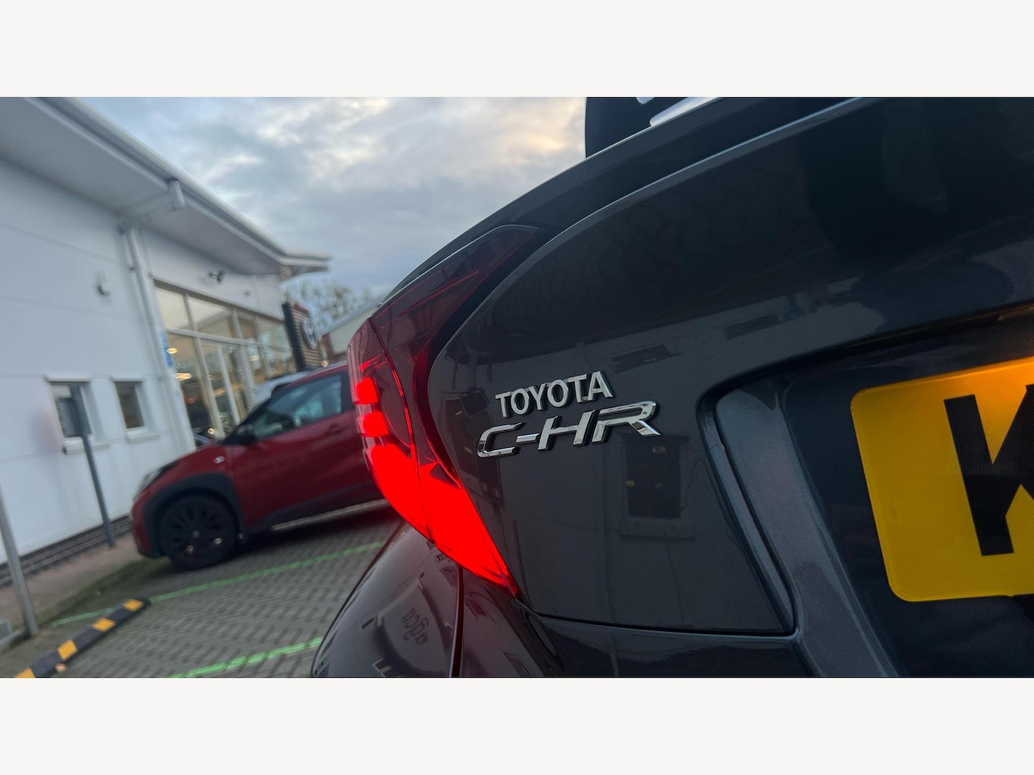 Used Toyota C-HR 2022 for sale - 76398070: Photo 22