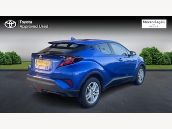 Used Toyota C-HR 2022 for sale - 77057580: Photo