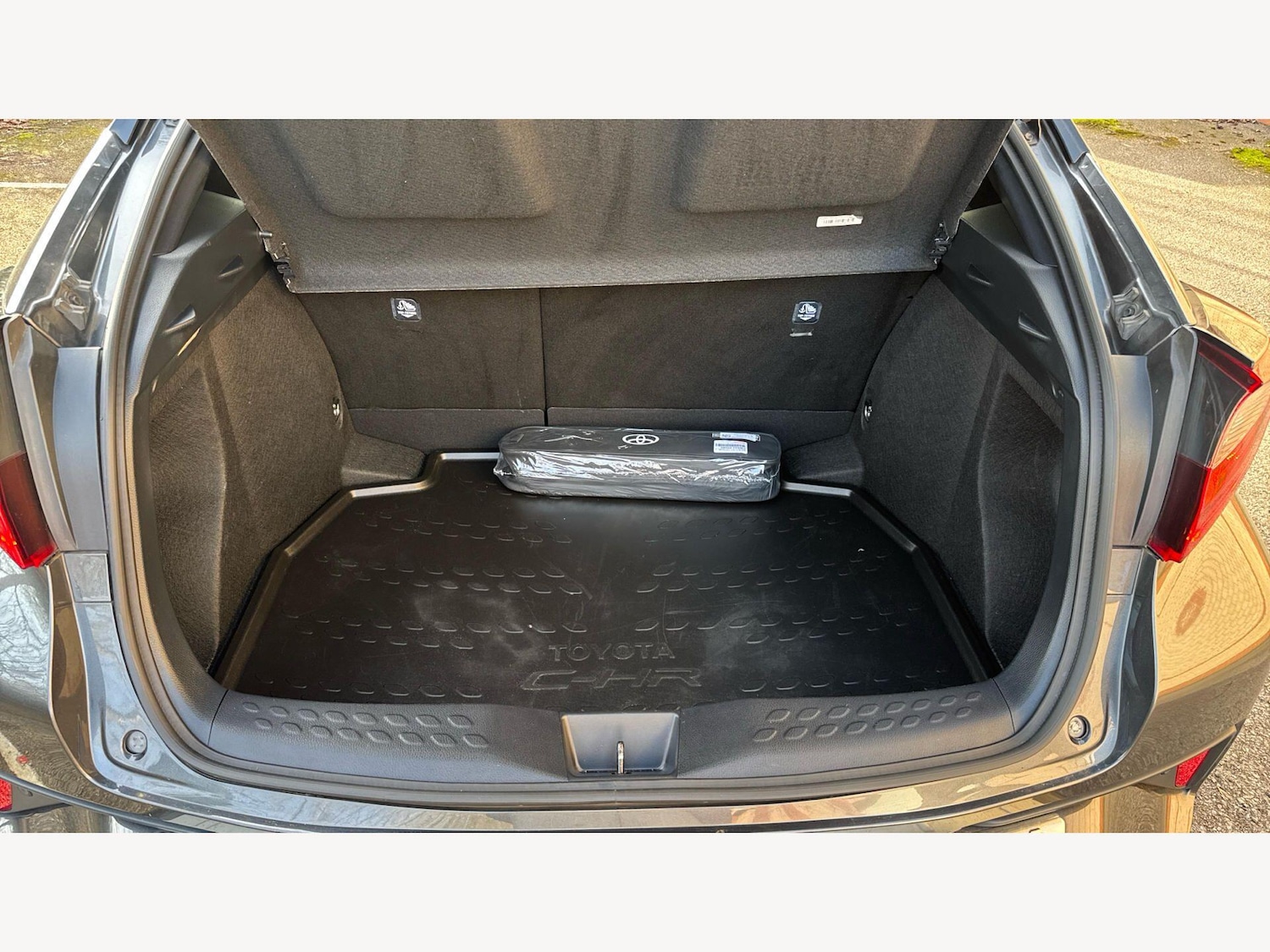 Used Toyota C-HR 2022 for sale - 77799449: Photo 16