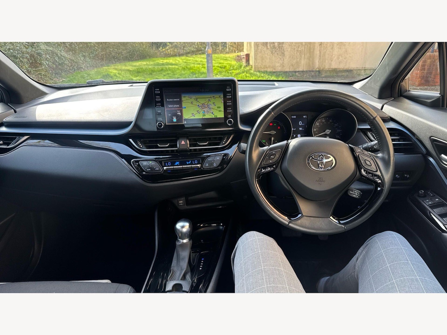 Used Toyota C-HR 2022 for sale - 77799449: Photo 7