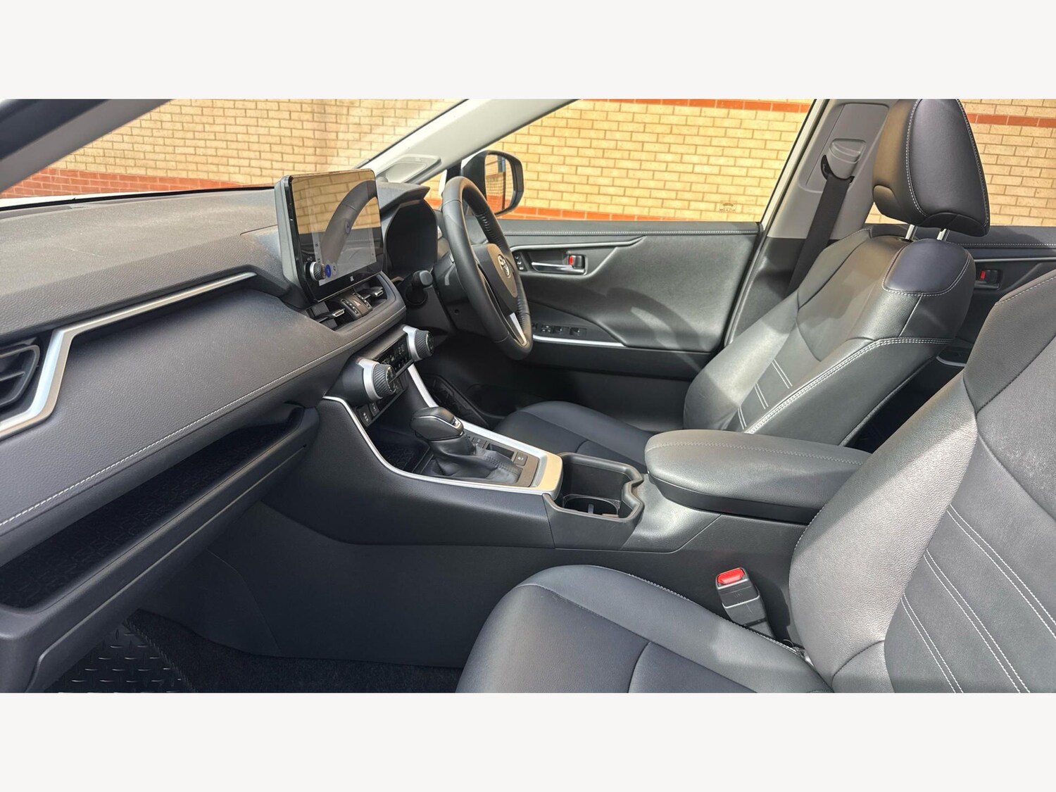 Used Toyota RAV4 2023 for sale - 77705506: Photo 12