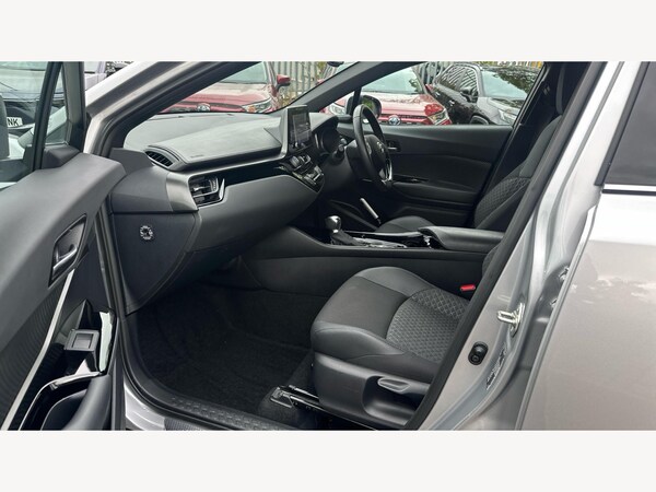 Used Toyota C-HR 2023 for sale - 76307096: Photo 12