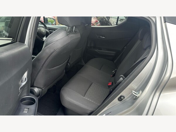 Used Toyota C-HR 2023 for sale - 76307096: Photo 15