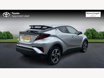 Used Toyota C-HR 2023 for sale - 76307096: Photo 2
