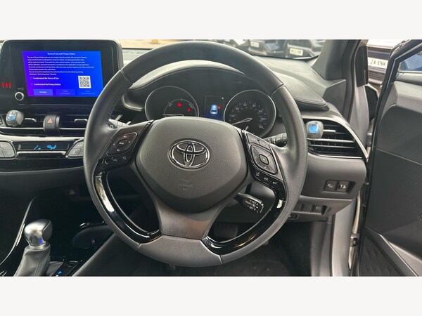 Used Toyota C-HR 2023 for sale - 76307096: Photo 8