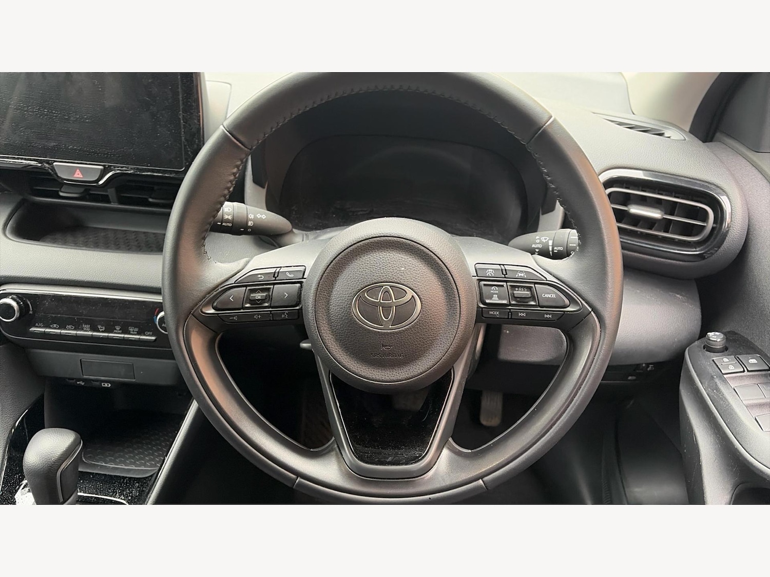 Used Toyota Yaris for sale - 77267436: Photo 10