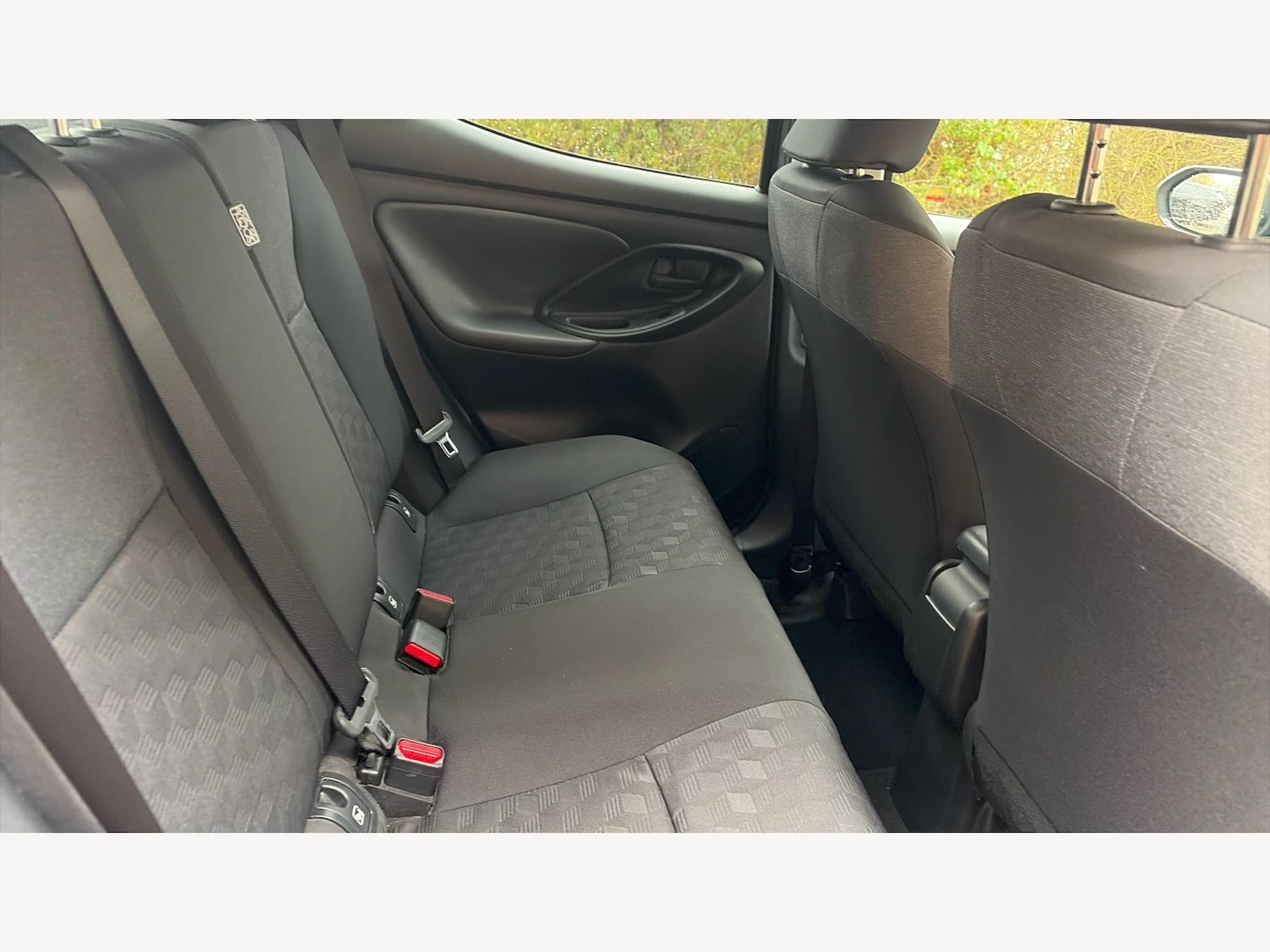 Used Toyota Yaris for sale - 77267436: Photo 14