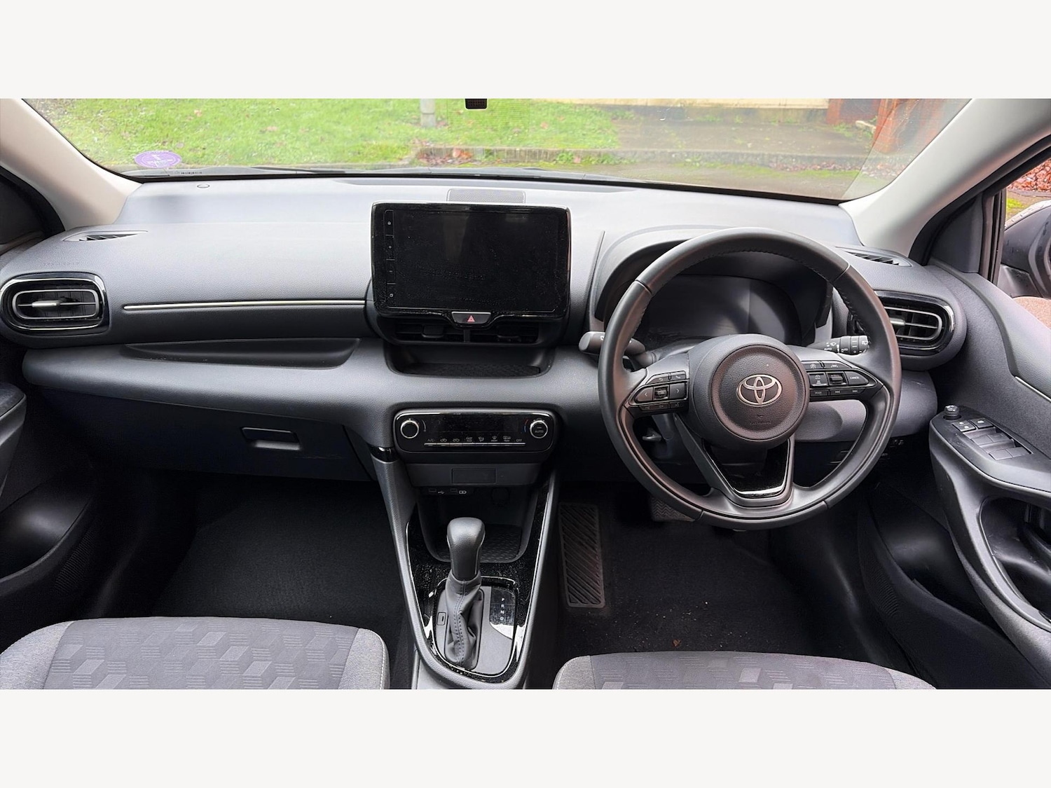 Used Toyota Yaris for sale - 77267436: Photo 7