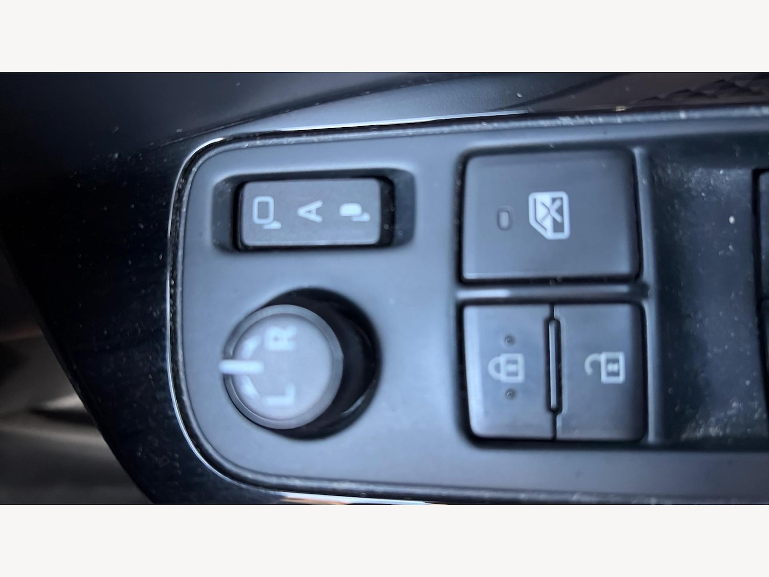 Used Toyota C-HR 2020 for sale - 77175862: Photo 23