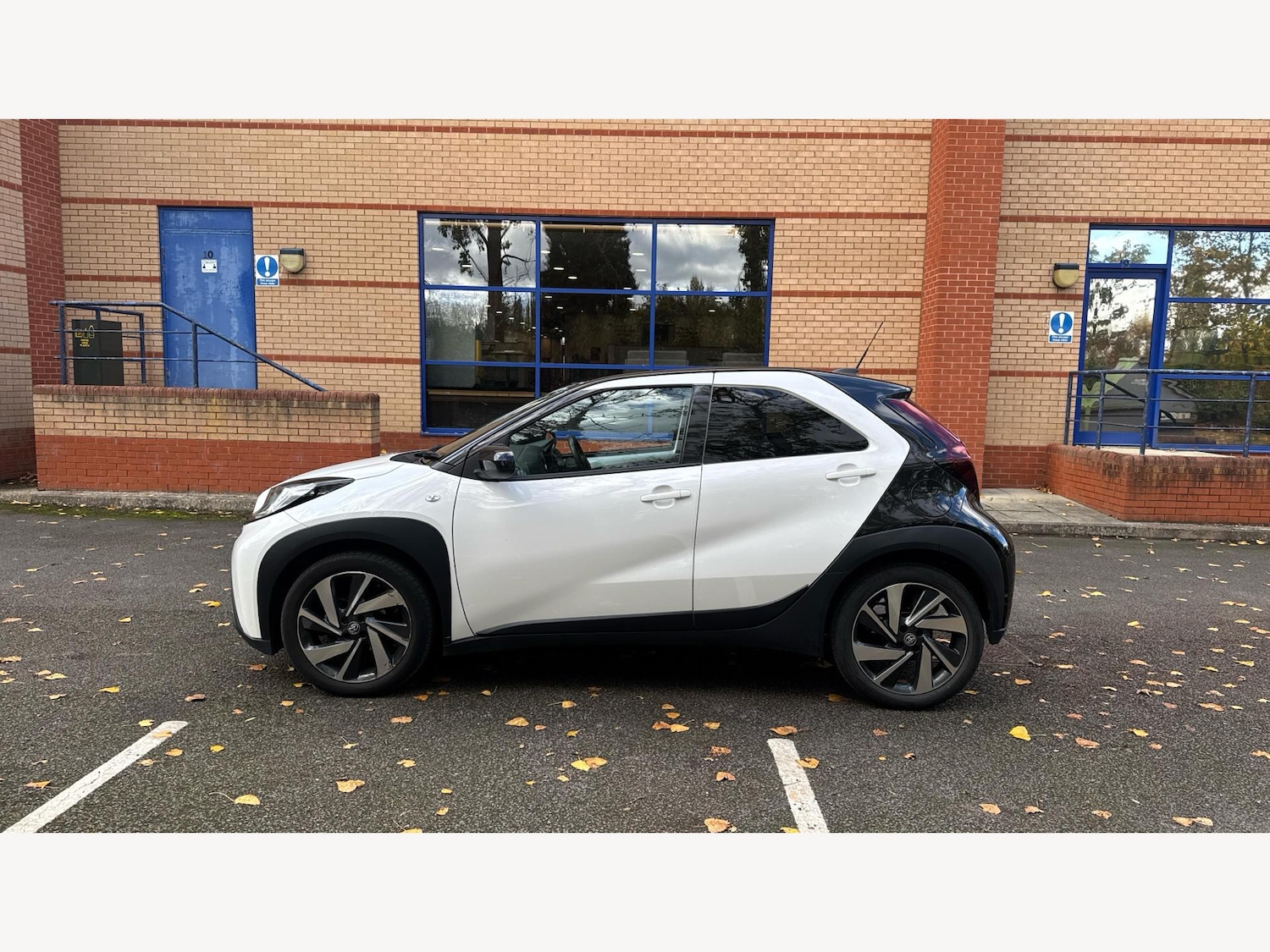 Used Toyota Aygo X 2023 for sale - 76446765: Photo 19