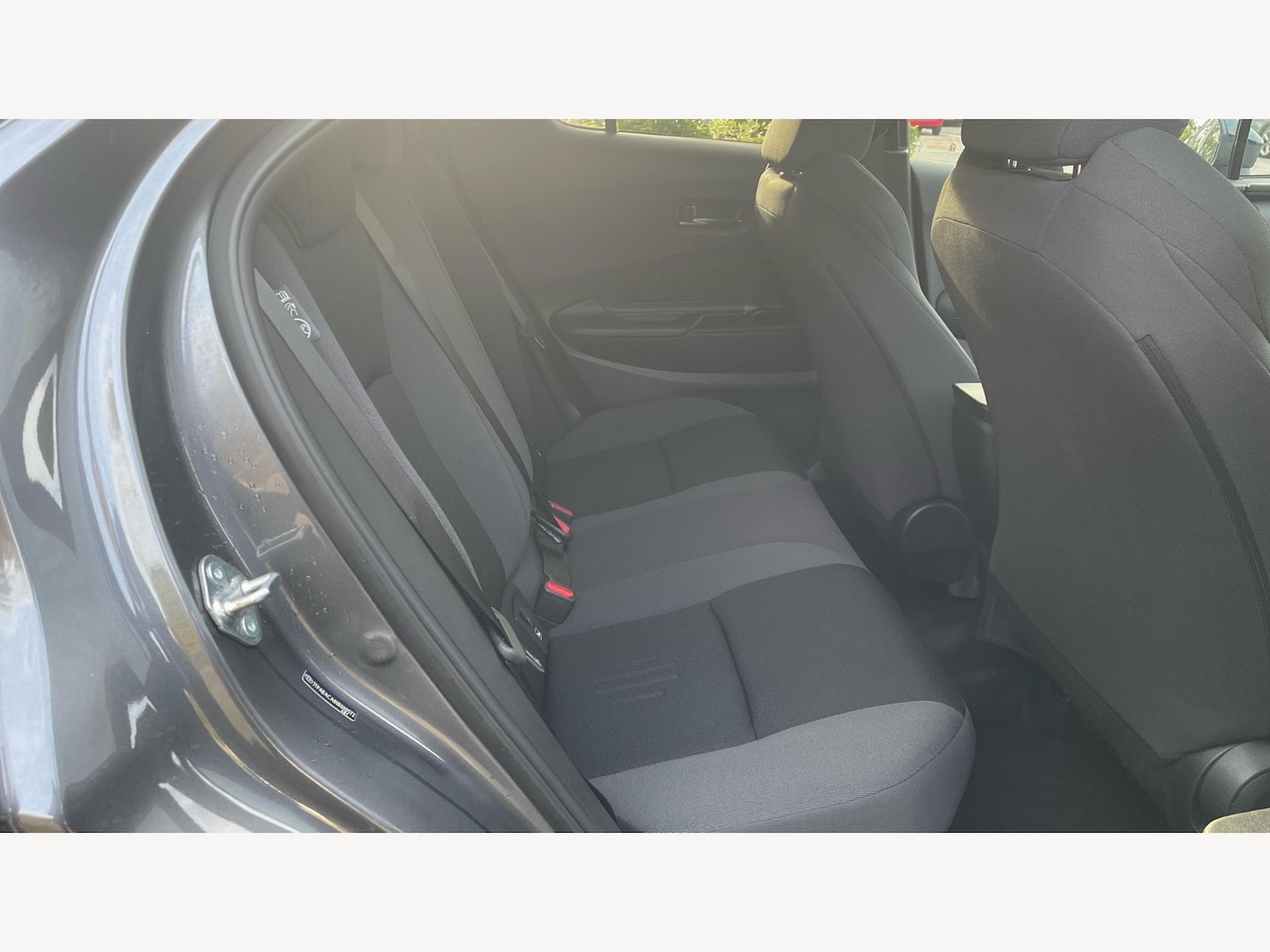 Used Toyota C-HR 2024 for sale - 76360112: Photo 14